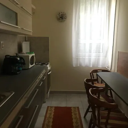 Apartman Róza *