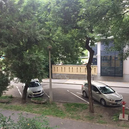 דירה Roza